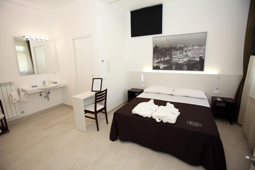 Orchidea Rooms & Suites Civitanova Marche Extérieur photo