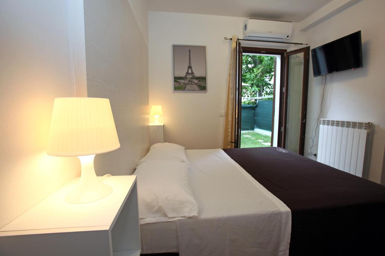Orchidea Rooms & Suites Civitanova Marche Extérieur photo