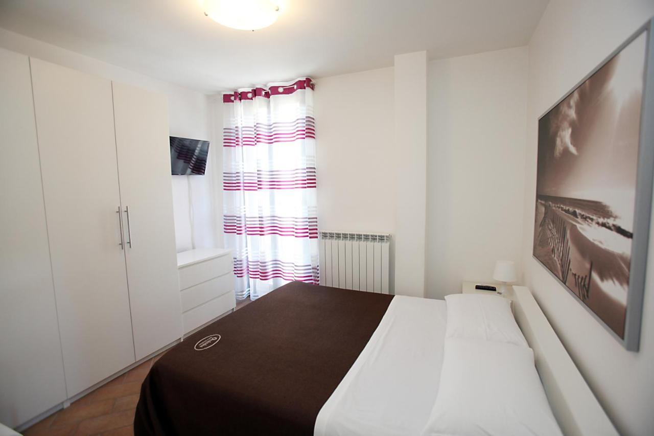 Orchidea Rooms & Suites Civitanova Marche Extérieur photo